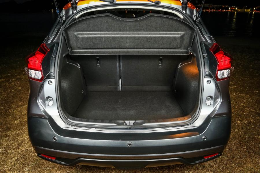 Багажник Nissan Kicks SL 2016 года  (LA) (фото 18 из 40)